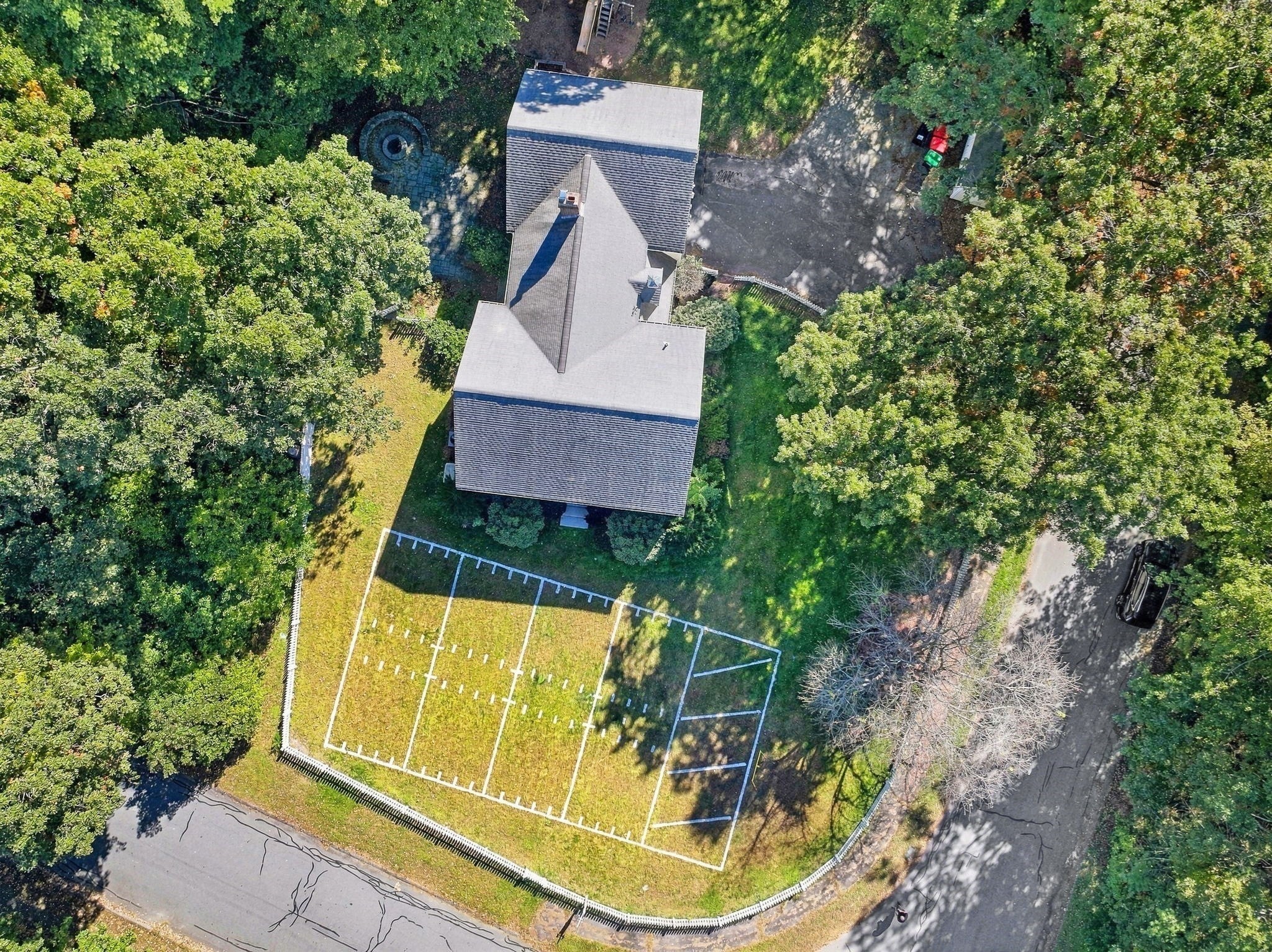 76 Carroll Dr