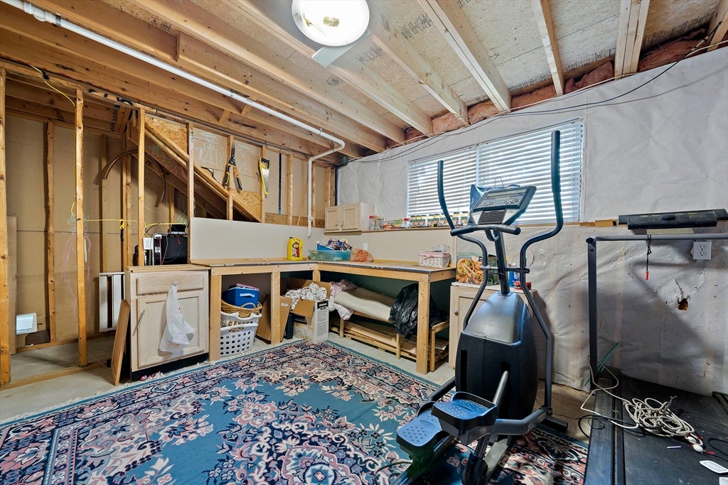 735 Pleasant St, Bridgewater, MA Photo #27