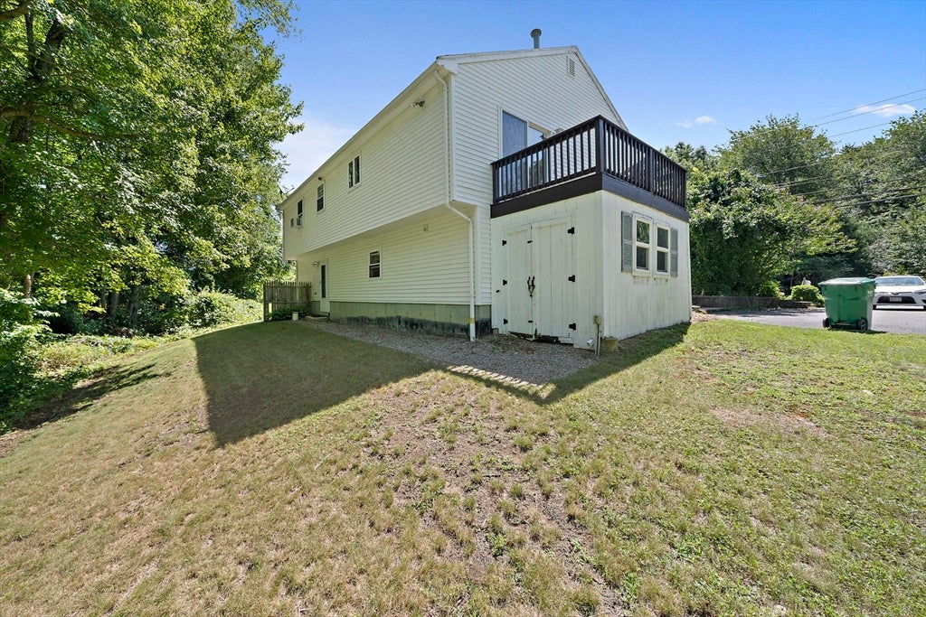 735 Pleasant St, Bridgewater, MA Photo #28