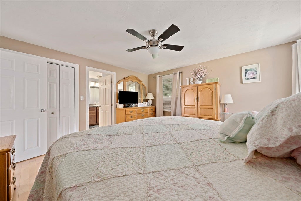 735 Pleasant St, Bridgewater, MA Photo #18