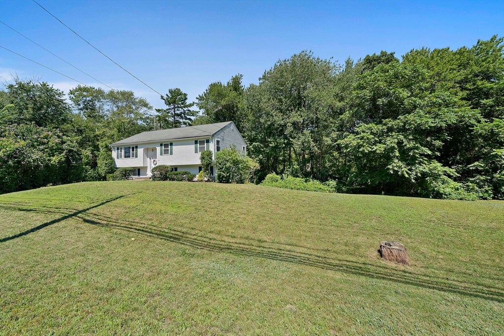 735 Pleasant St, Bridgewater, MA Photo #34