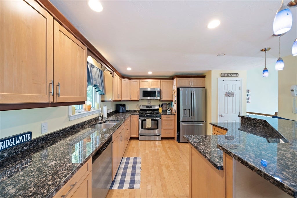 735 Pleasant St, Bridgewater, MA Photo #5
