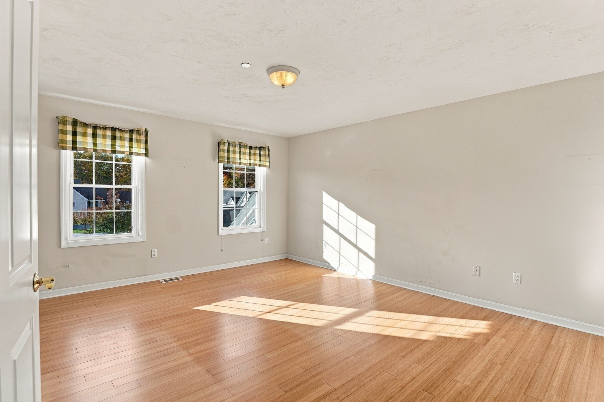 19 Imperial Court #19, Westborough, MA, 19 Imperial Court #19, Westborough, MA Photo #16