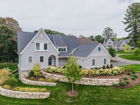 69 Wolcott Woods Lane 69 Milton MA 02186