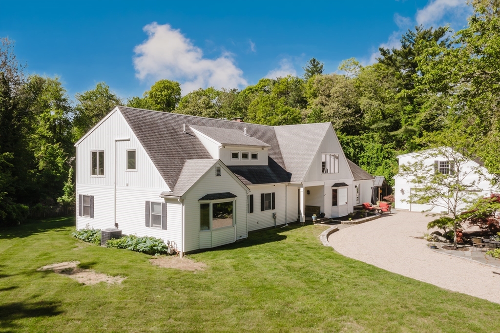 22 Allen St
