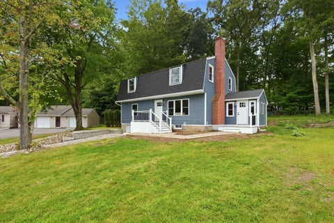 Photo of 19 Linwood Dr, Wilbraham, MA 01095 (MLS # 73575418)