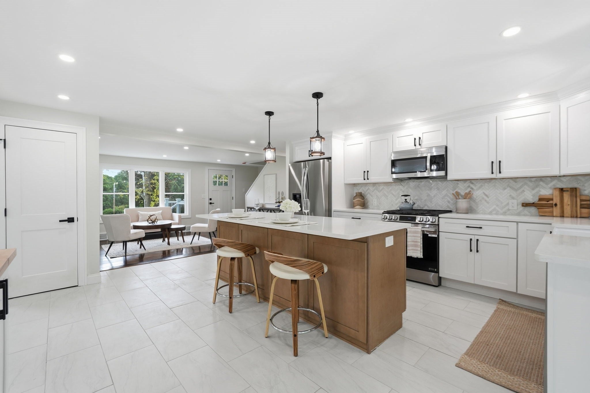 19 Linwood Dr