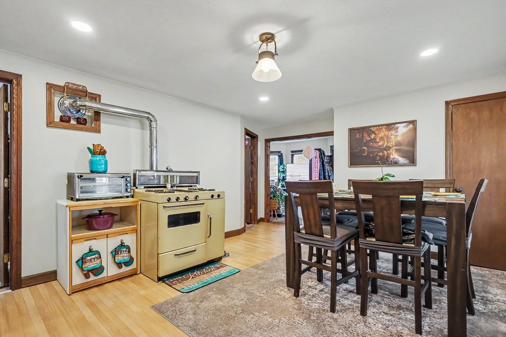 58 Saint Joseph Ave, Fitchburg, MA Photo #24