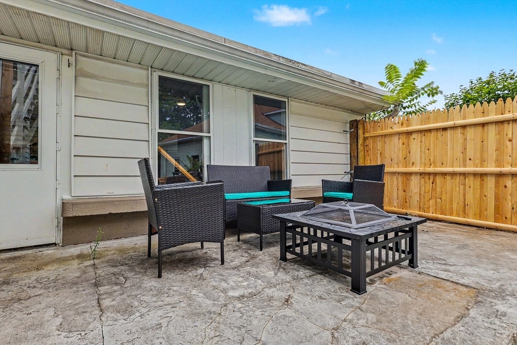 58 Saint Joseph Ave, Fitchburg, MA Photo #38