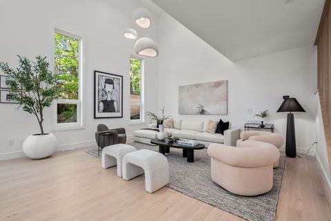 44A Robeson St 44A Boston MA 02130