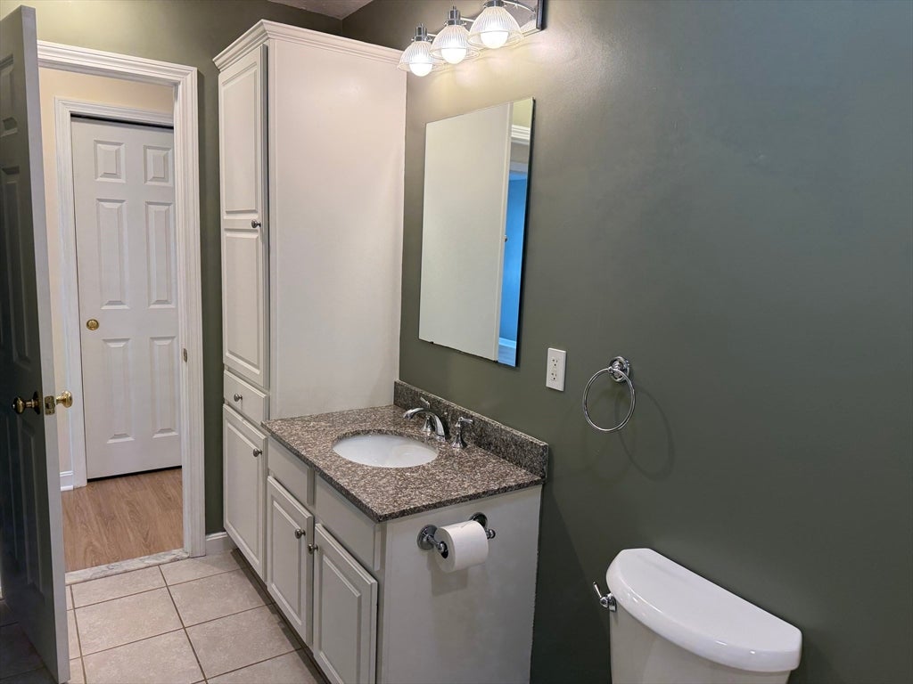215 Longmeadow Rd #603, Taunton, MA, 215 Longmeadow Rd #603, Taunton, MA Photo #13
