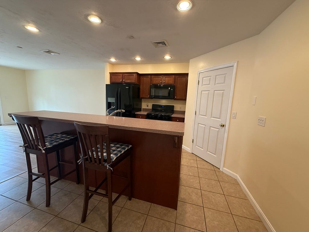 215 Longmeadow Rd #603, Taunton, MA, 215 Longmeadow Rd #603, Taunton, MA Photo #6