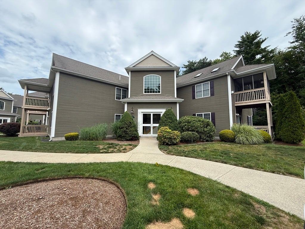 215 Longmeadow Rd #603, Taunton, MA, 215 Longmeadow Rd #603, Taunton, MA Photo #1