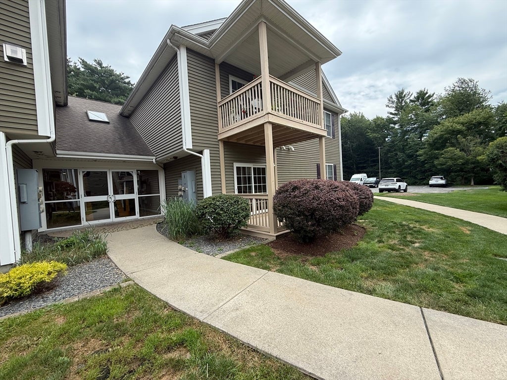 215 Longmeadow Rd #603, Taunton, MA, 215 Longmeadow Rd #603, Taunton, MA Photo #3