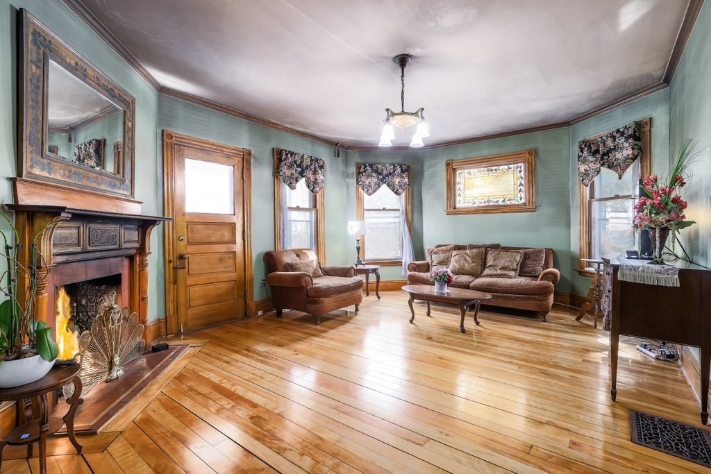 26 Germain St