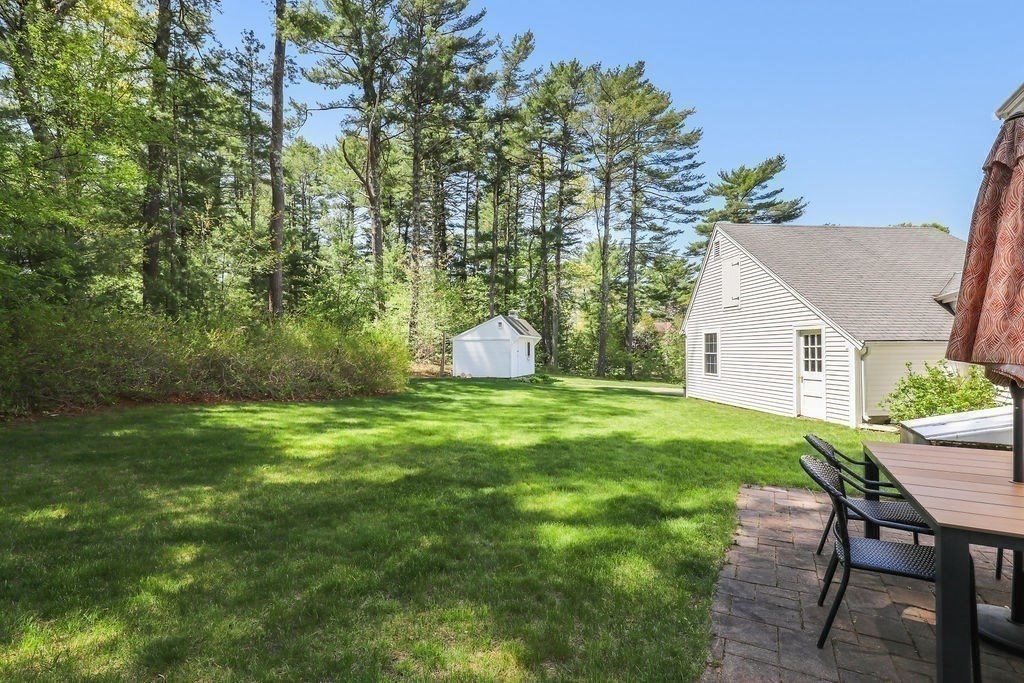 2 Pine Needle Ln
