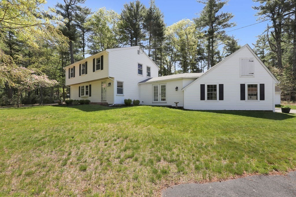 2 Pine Needle Ln