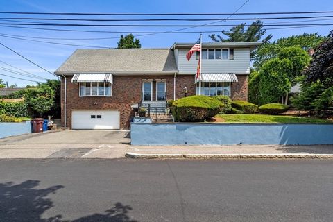 209-211 Suffolk Ave Revere MA 02151