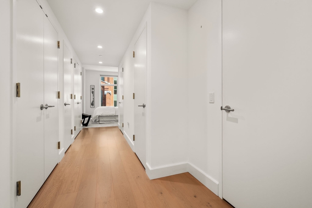 100 Lovejoy Wharf 11K