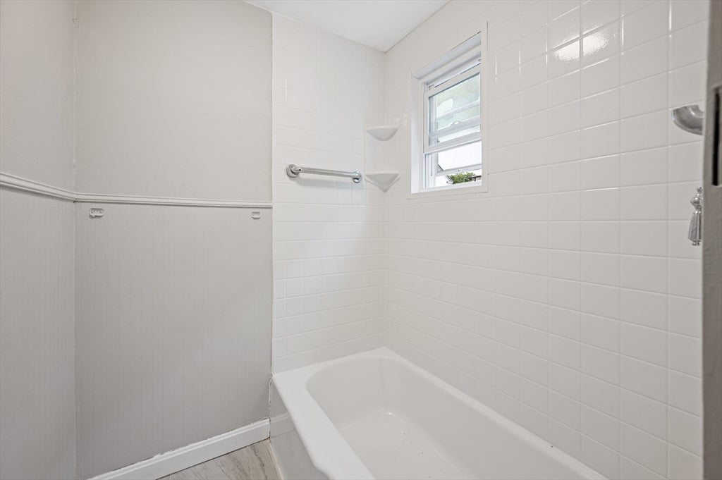 4 Pollard Ave, Lowell, MA, 4 Pollard Ave, Lowell, MA Photo #16