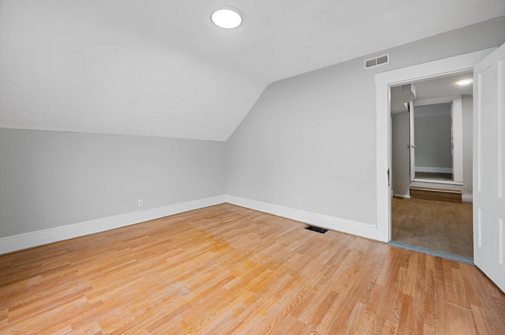 4 Pollard Ave, Lowell, MA, 4 Pollard Ave, Lowell, MA Photo #23
