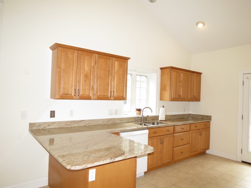 7 Beechwood Ln 7