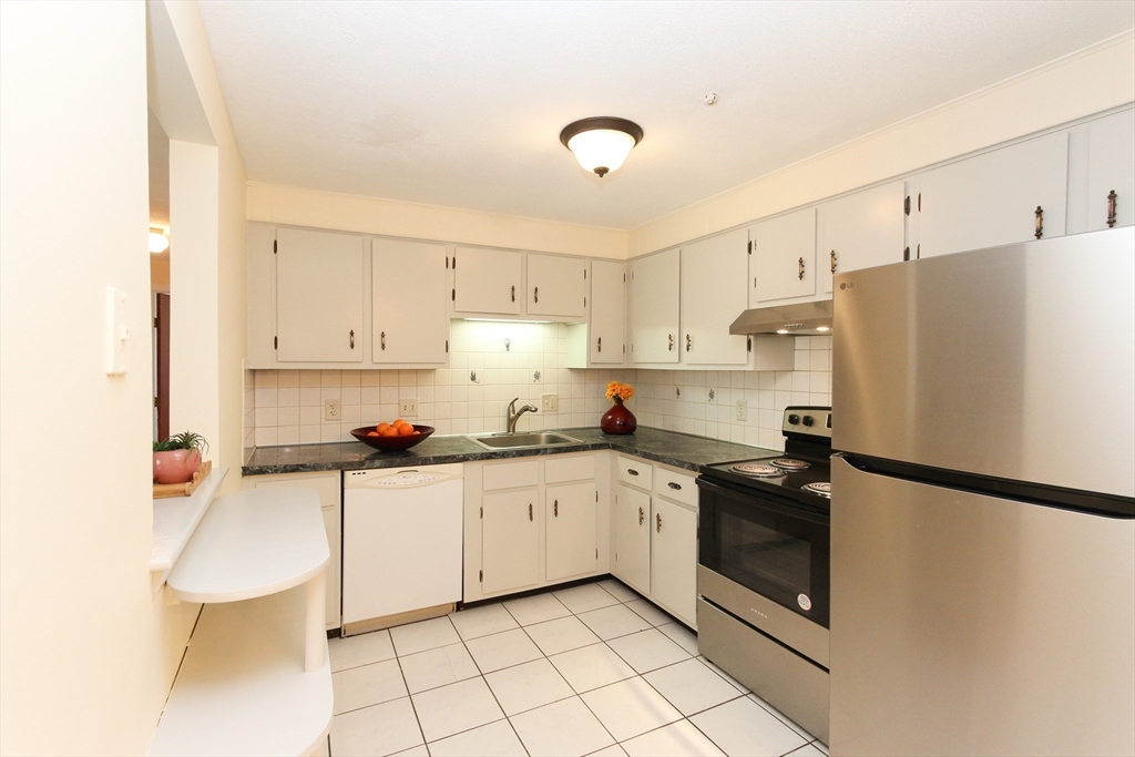 20 Williamsburg Ct 21