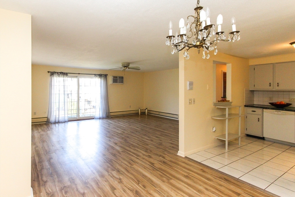 20 Williamsburg Ct 21