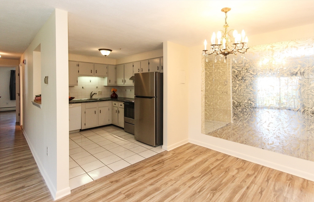 20 Williamsburg Ct 21