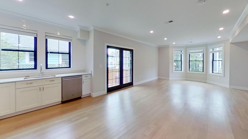 285 Lamartine St #2A, Boston, MA, 285 Lamartine St #2A, Boston, MA Photo #5