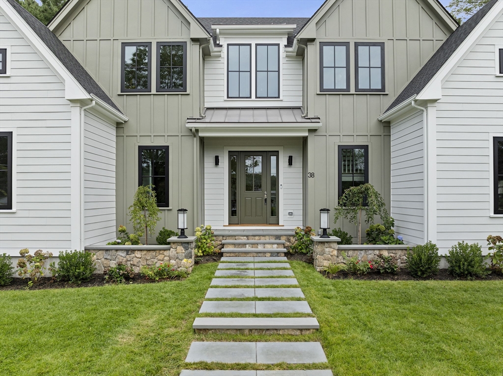 38 Swallow Drive