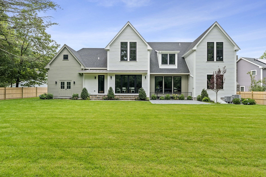 38 Swallow Drive