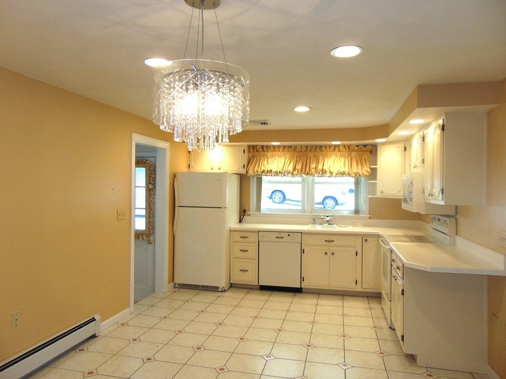 225 Reingold Ave, Fitchburg, MA, 225 Reingold Ave, Fitchburg, MA Photo #2