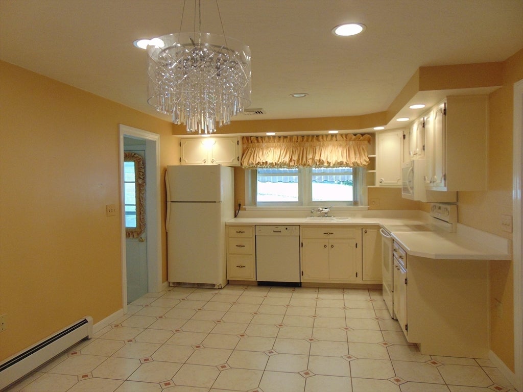 225 Reingold Ave, Fitchburg, MA, 225 Reingold Ave, Fitchburg, MA Photo #7
