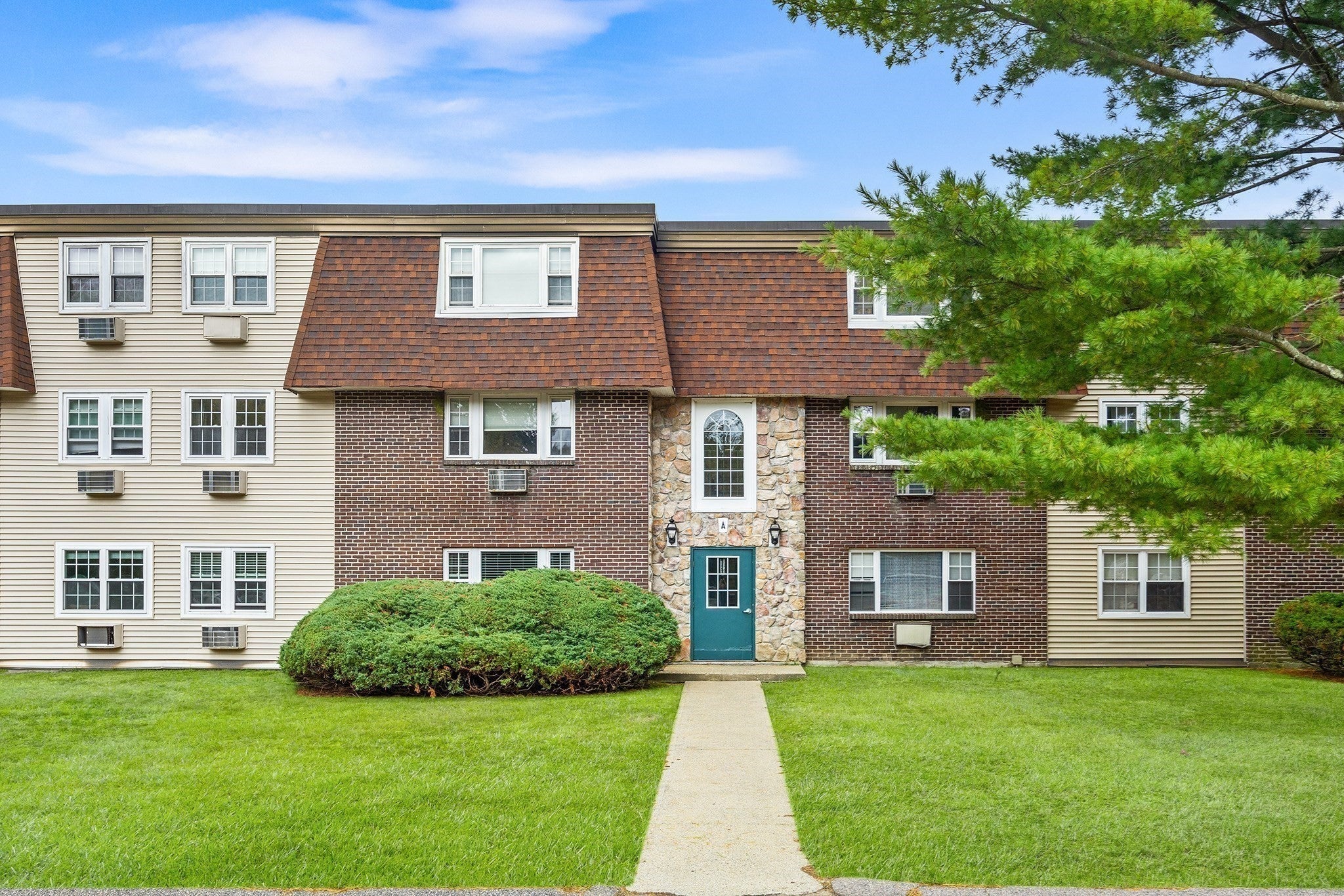 180 Main St #1205, Bridgewater, MA, 180 Main St #1205, Bridgewater, MA Photo #9