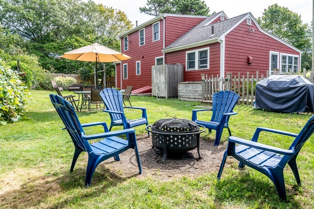 28 Bumpus Rd