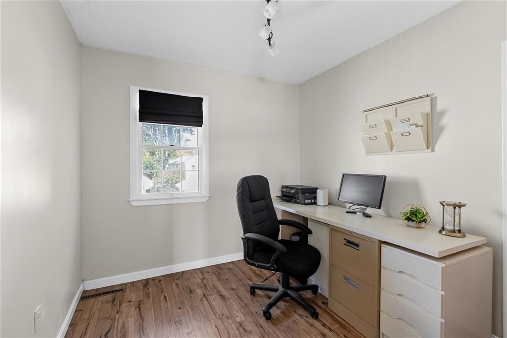 24 Aspinwall Ave, Weymouth, MA, 24 Aspinwall Ave, Weymouth, MA Photo #18