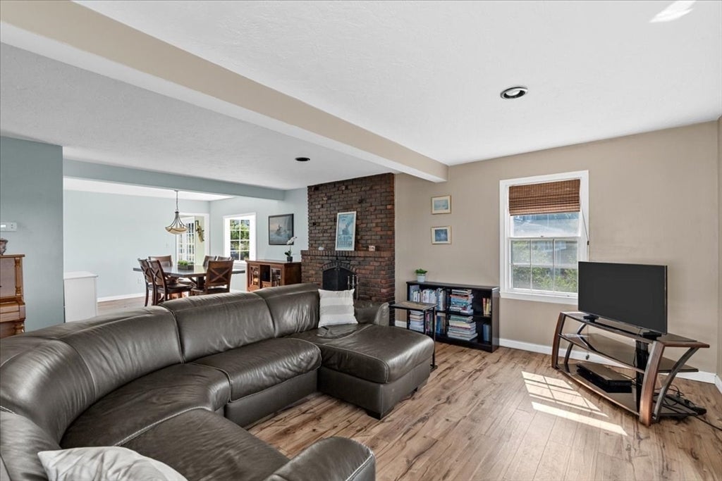 24 Aspinwall Ave, Weymouth, MA, 24 Aspinwall Ave, Weymouth, MA Photo #9