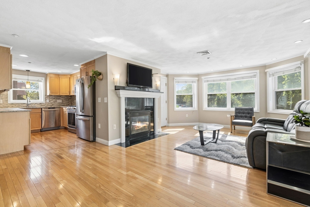 437 N Main St #C, Andover, MA Photo #1