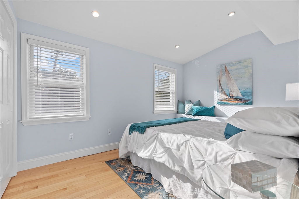 31-33 New Ocean St