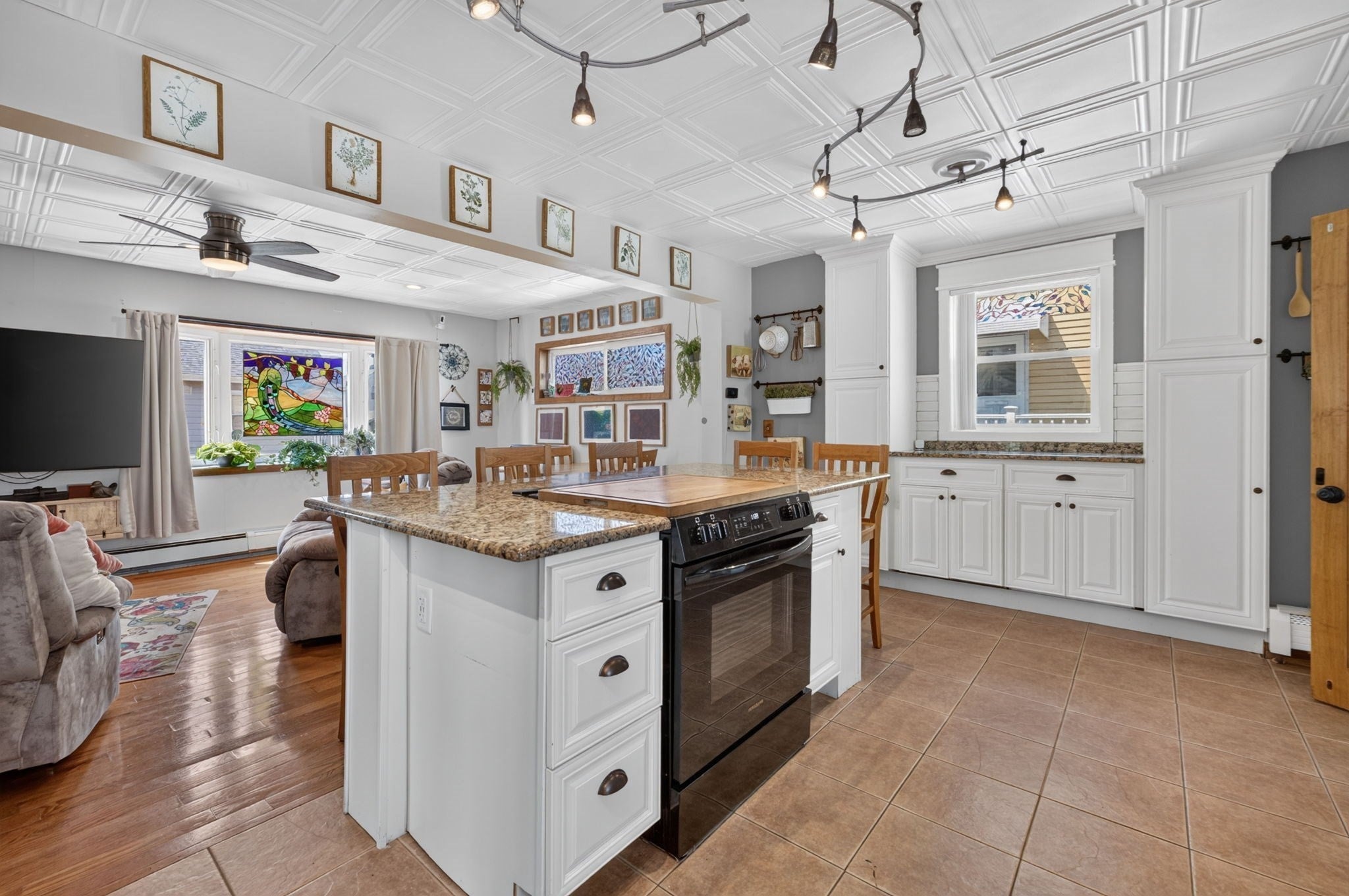 208 Hudson St, Fall River, MA, 208 Hudson St, Fall River, MA Photo #13