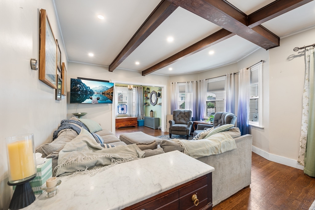 85 Lancaster Ave