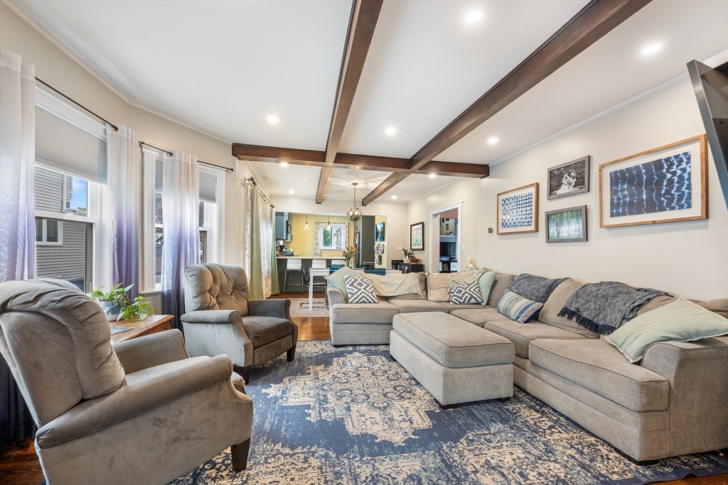 85 Lancaster Ave