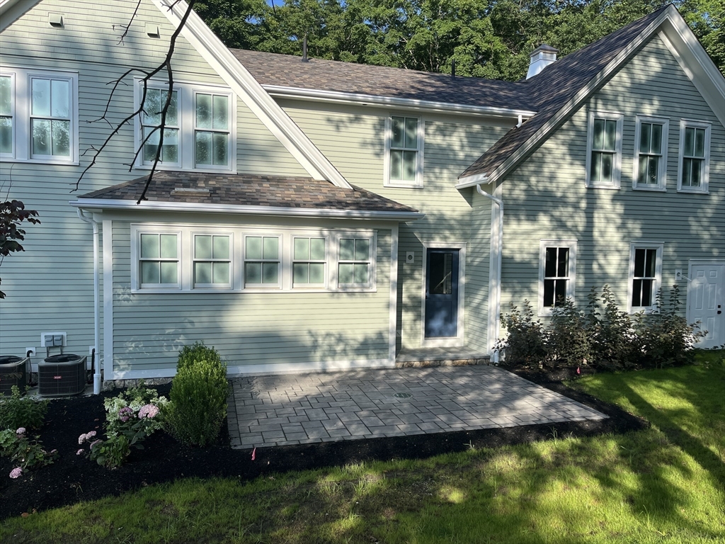 83 Eliot St