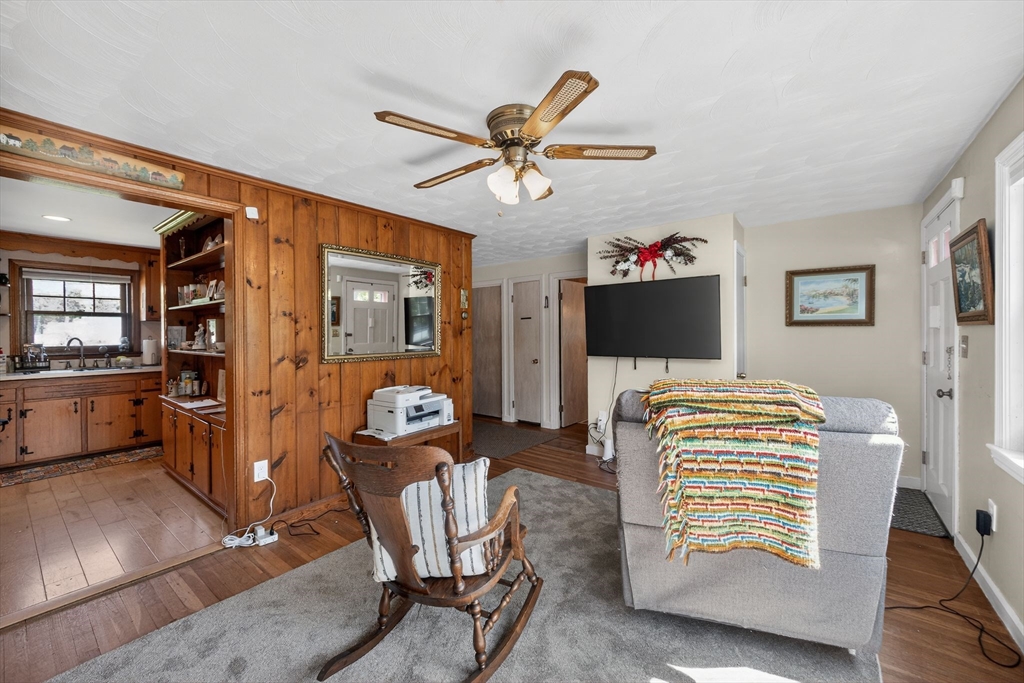 34 Andover St, Wilmington, MA Photo #27