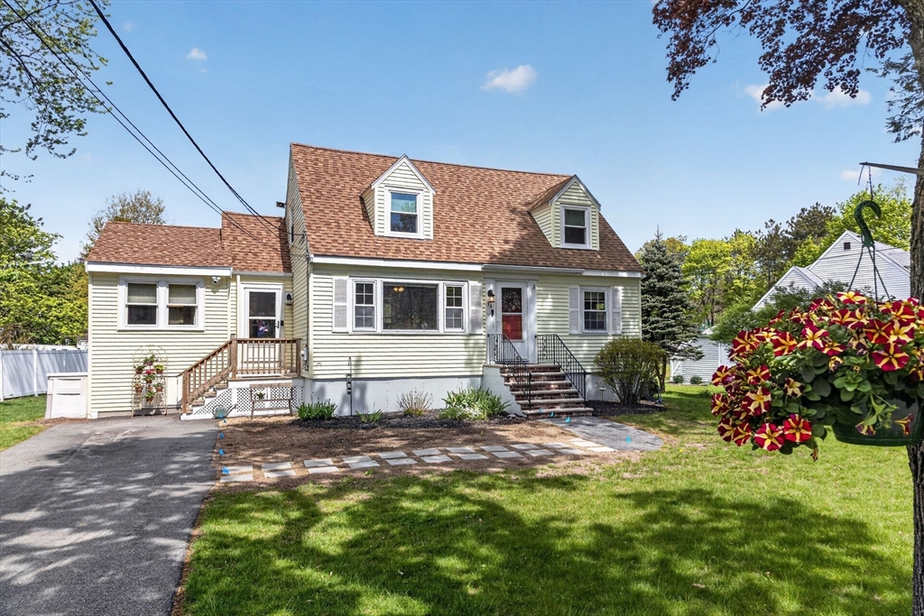 34 Andover St, Wilmington, MA Photo #1