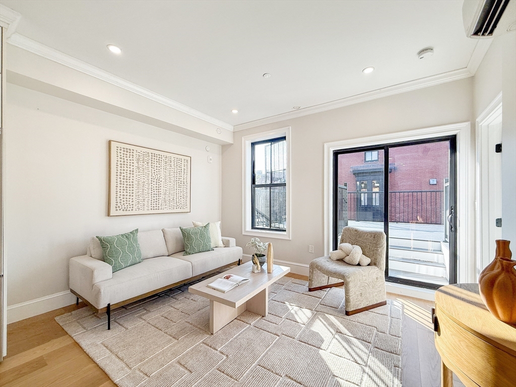 667 Tremont Street 3
