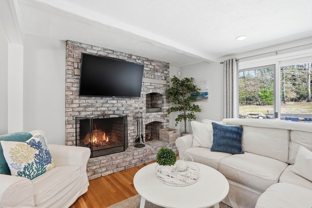 15 Masthead Drive, Norwell, MA Photo #11