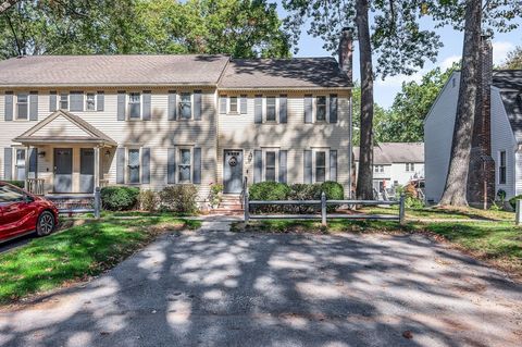 348 Wellman Ave 348 Chelmsford MA 01863
