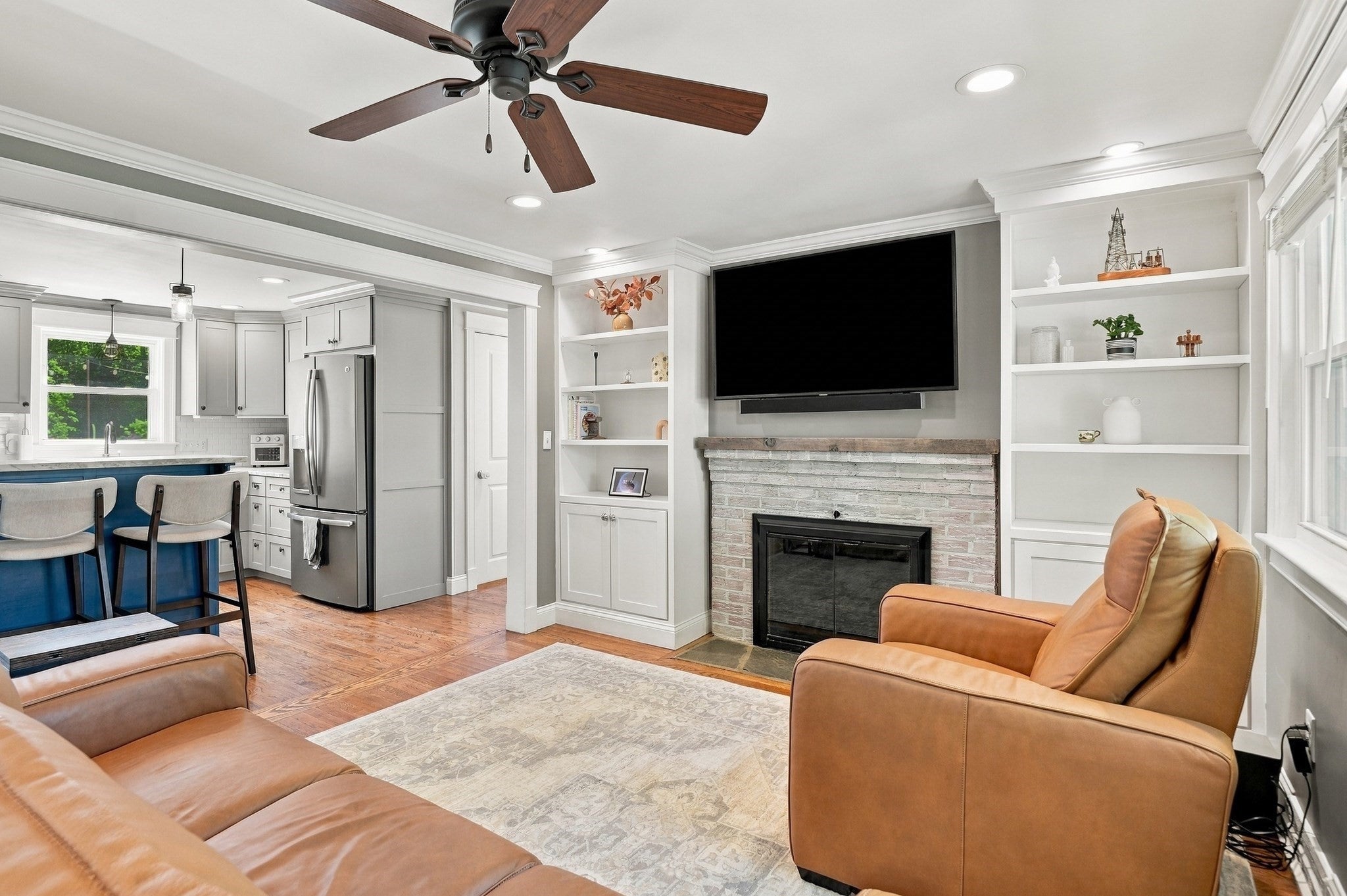 71 Causeway St, Hudson, MA, 71 Causeway St, Hudson, MA Photo #4
